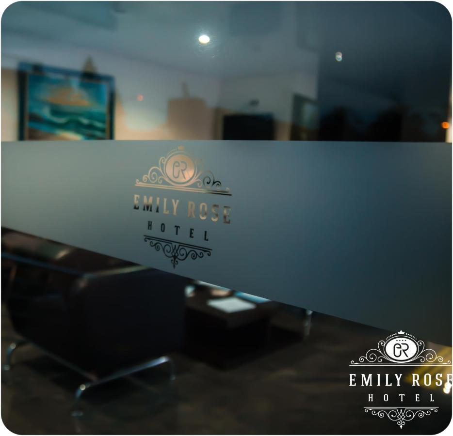 קמר Emily Rose Hotel מראה חיצוני תמונה